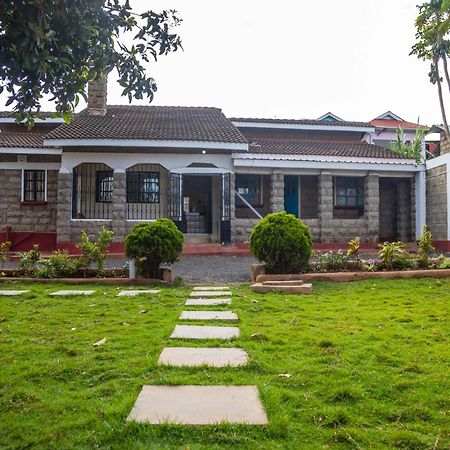 Villa Keyman Address Nyeri Exterior foto